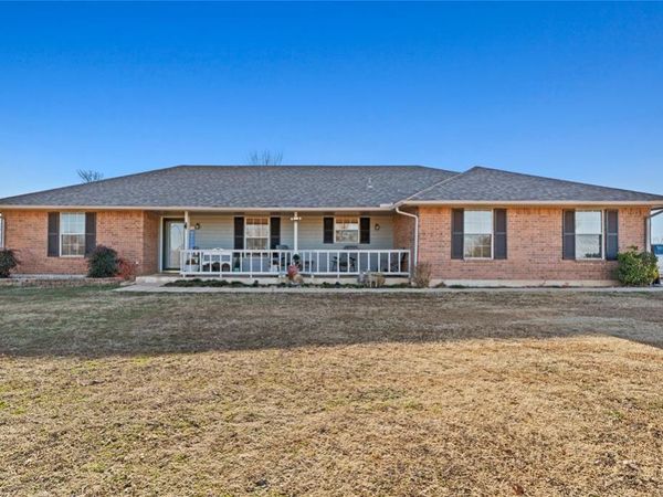 7940 Sundown Lane, Harrah, OK 74045