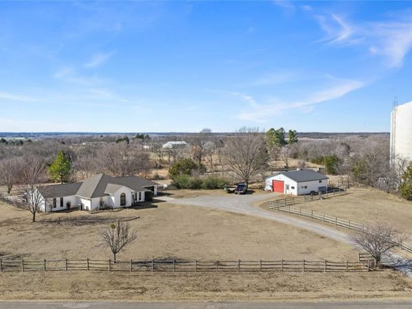 16070 N County Road 3264 Valley, Pauls Valley, OK 73075