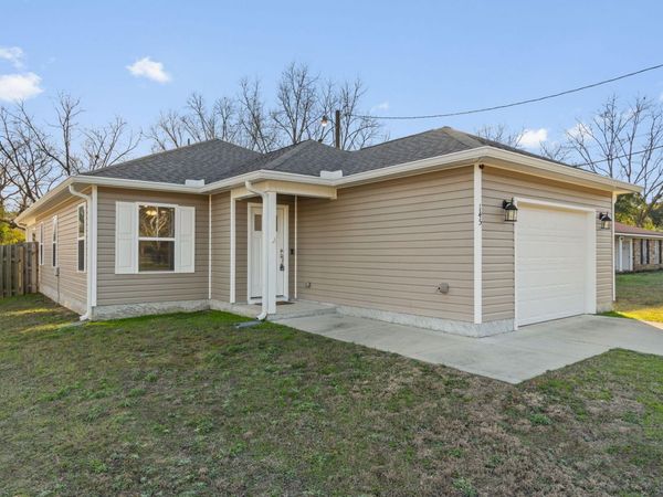 145 NE Fourth Avenue, Crestview, FL 32539