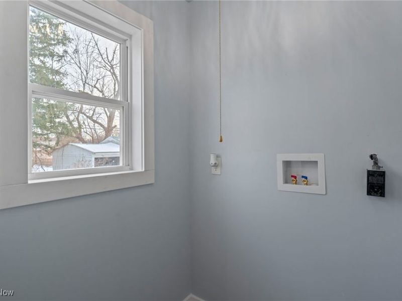 1193 Mayfield Ridge Road, Mayfield Heights, OH 44124 Photo 17