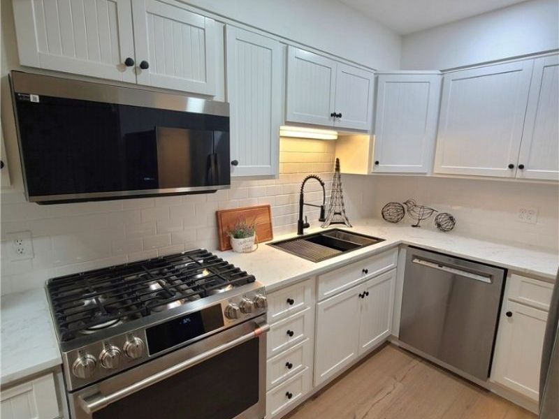 766 Pipes Court, Sagamore Hills, OH 44067 Photo 3