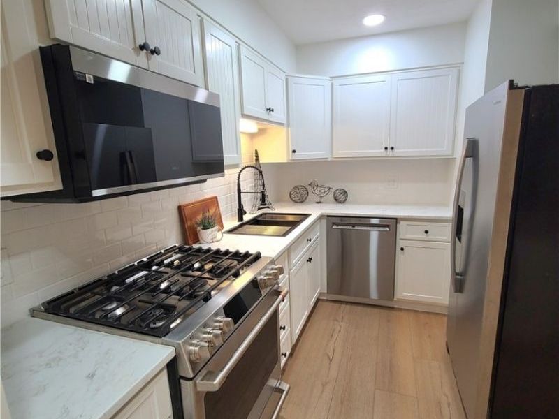 766 Pipes Court, Sagamore Hills, OH 44067 Photo 5