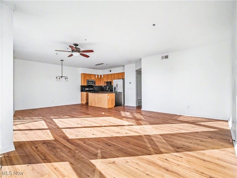 1237 Washington Avenue, Unit 804, Cleveland, OH 44113 Photo 11