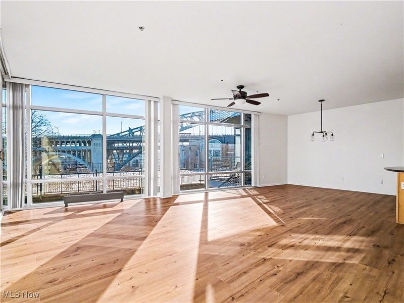 1237 Washington Avenue, Unit 804, Cleveland, OH 44113 Photo 7