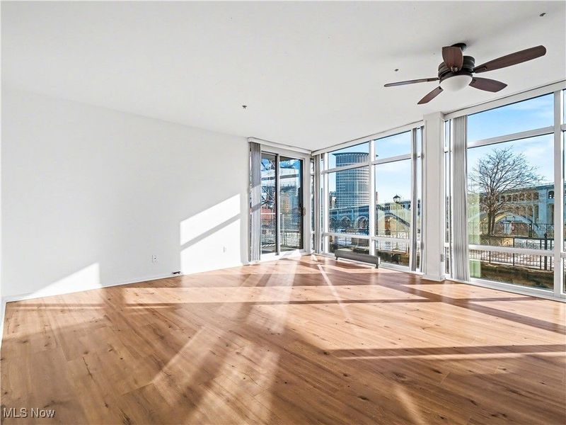 1237 Washington Avenue, Unit 804, Cleveland, OH 44113 Photo 9