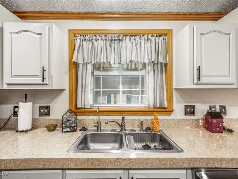 74 Cardinal Drive Drive, Hiram, OH 44234 Photo 4