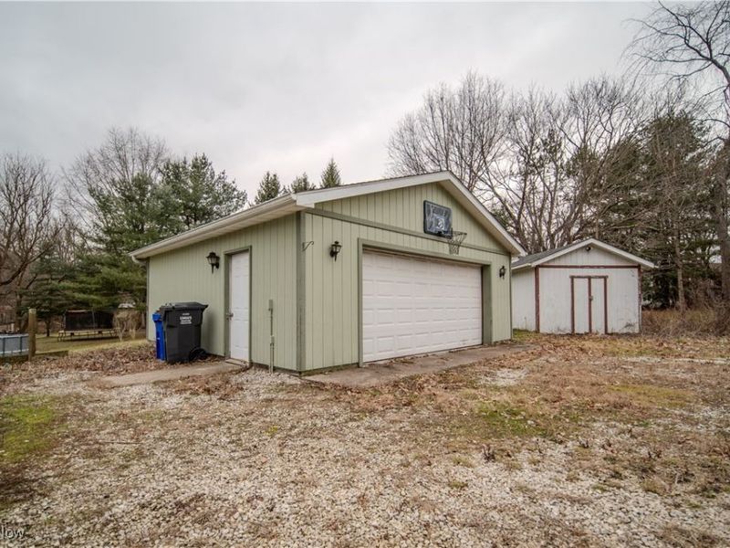 4225 Hattrick Road, Rootstown, OH 44202 Photo 4