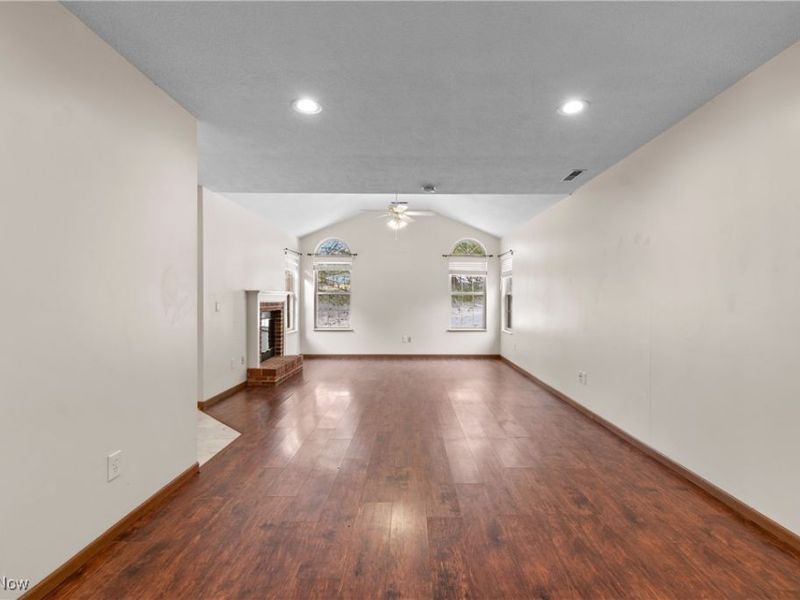 7804 Brittanny Drive NE, North Canton, OH 44720 Photo 10