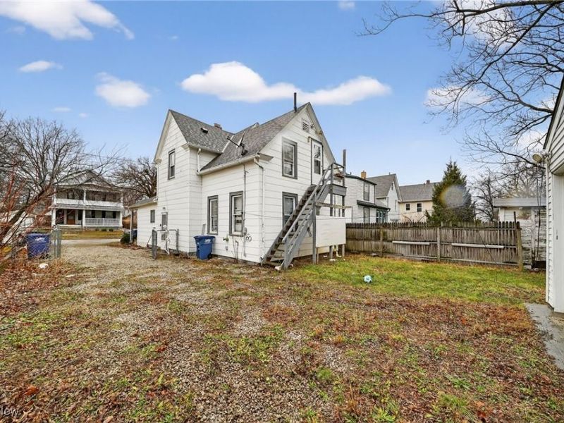 1523 Winchester Avenue, Lakewood, OH 44107 Photo 3