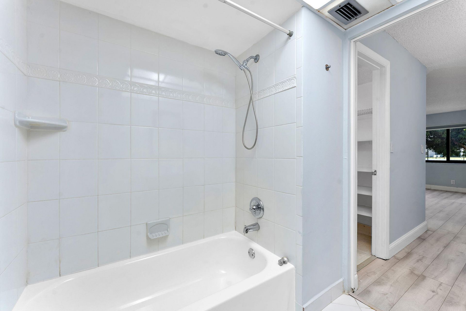 9370 SW 8th Street, Unit 116, Boca Raton, FL 33428 Photo