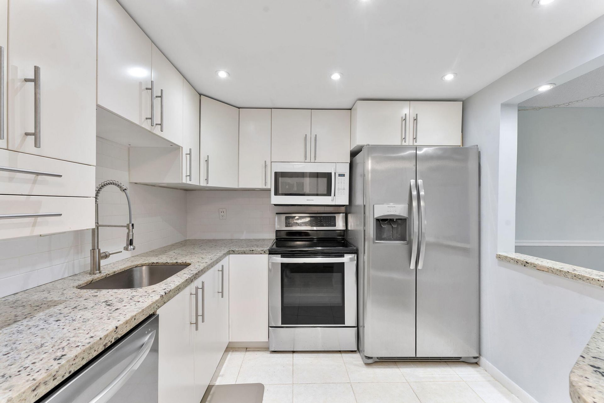 9370 SW 8th Street, Unit 116, Boca Raton, FL 33428 Photo