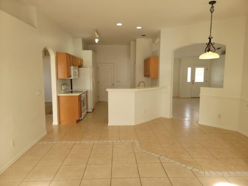 442 SW Baoy Avenue Sw, Port Saint Lucie, FL 34953 Photo
