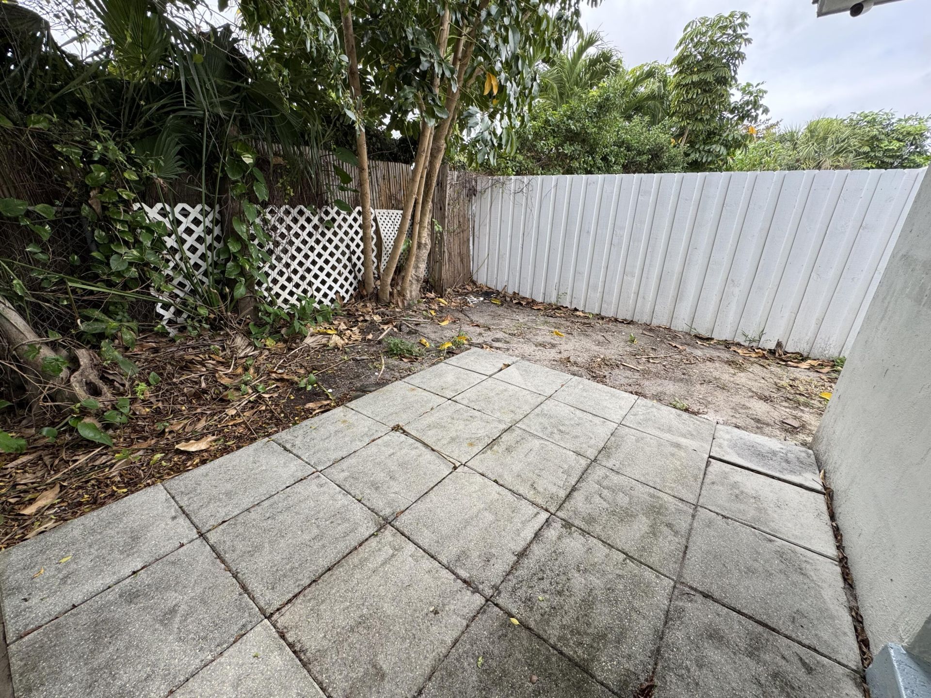 1235 Beach Road, Unit 4, Singer Island, FL 33404 Photo