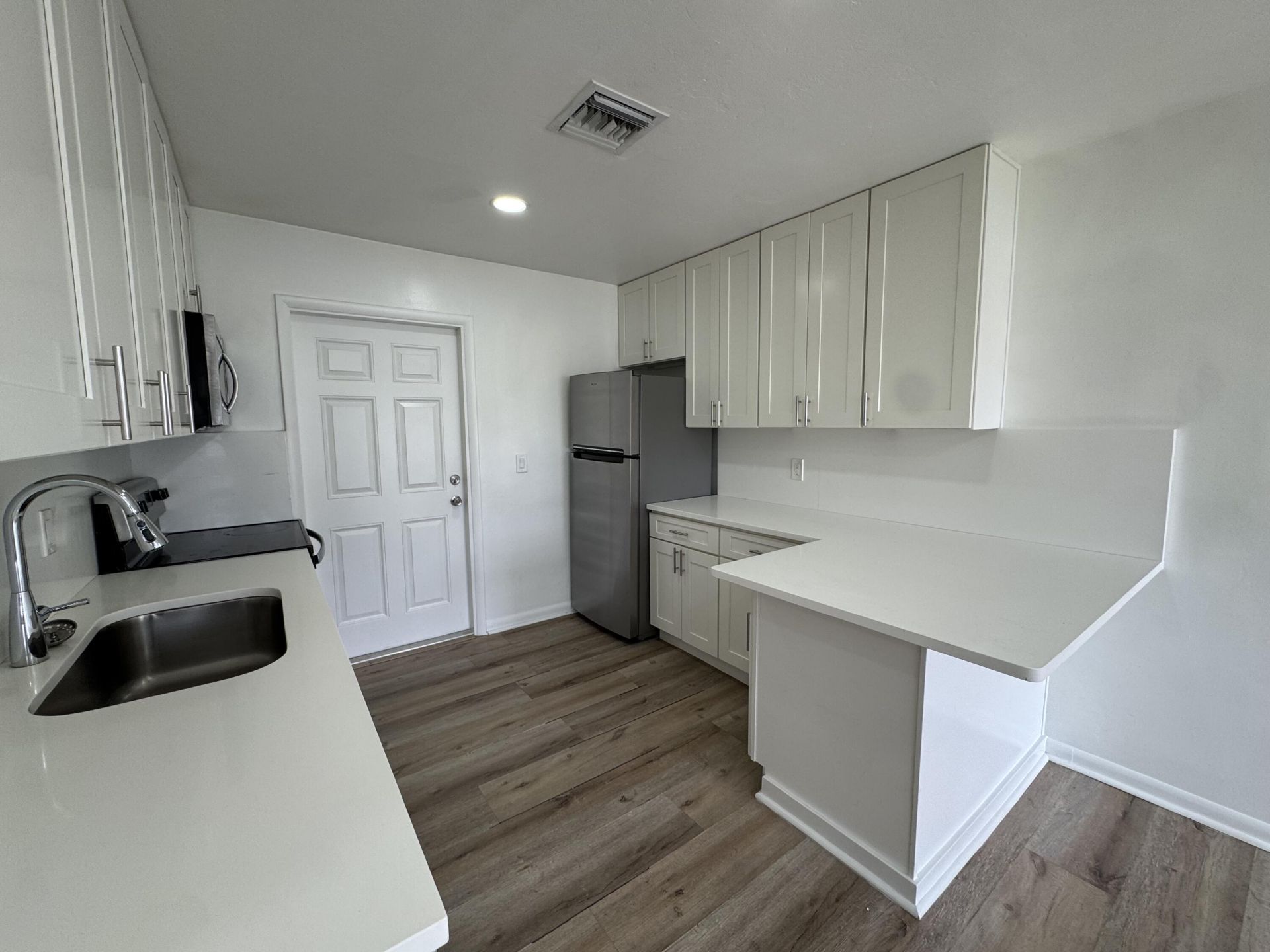 1235 Beach Road, Unit 4, Singer Island, FL 33404 Photo