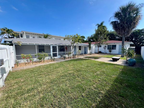 1235 Beach Road, Unit 2, Singer Island, FL 33404