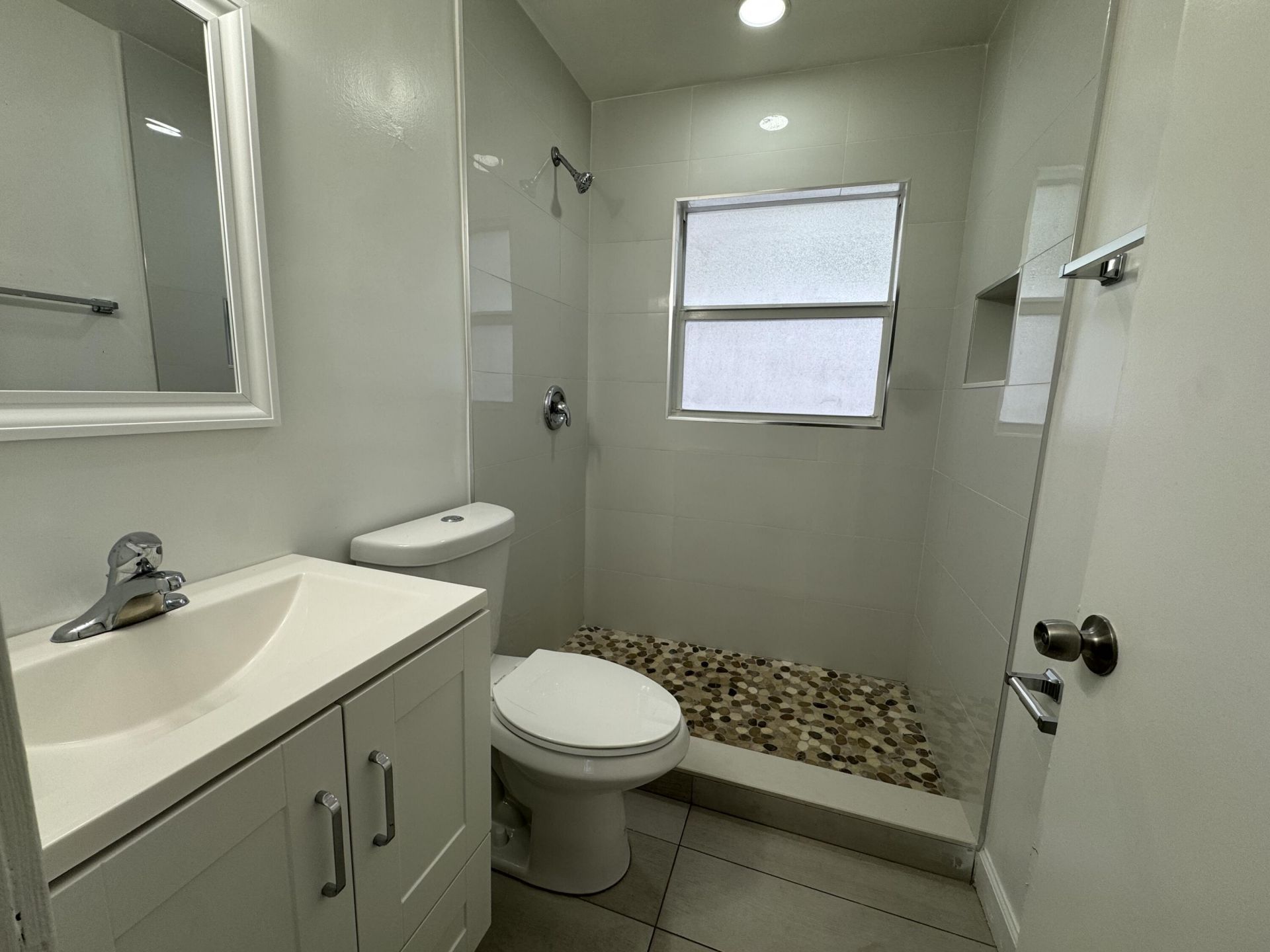 1235 Beach Road, Unit 2, Singer Island, FL 33404 Photo