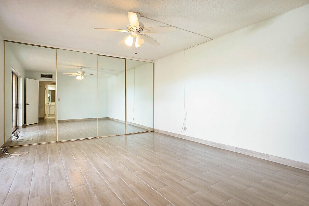 253 Woodland Road, Palm Springs, FL 33461 Photo