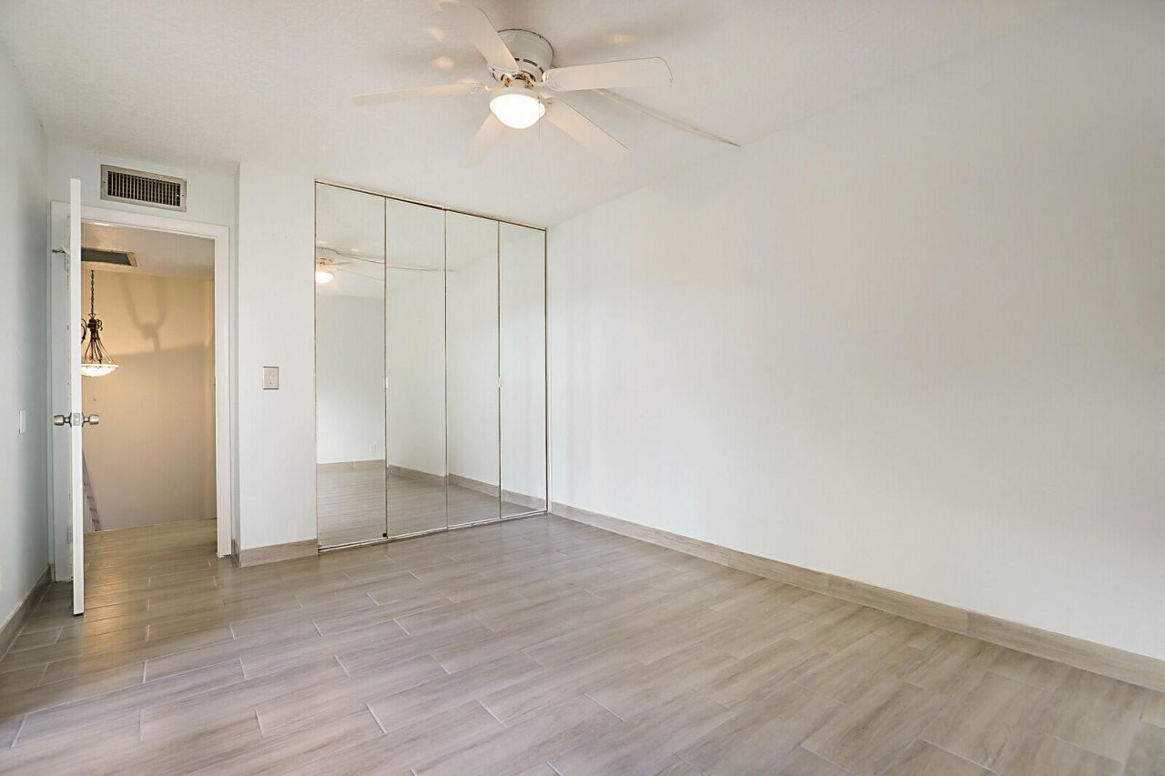 253 Woodland Road, Palm Springs, FL 33461 Photo