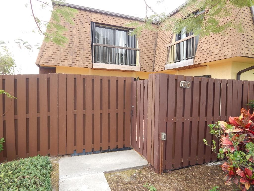 110 N Delaware Boulevard, Unit 13c, Jupiter, FL 33458 Photo