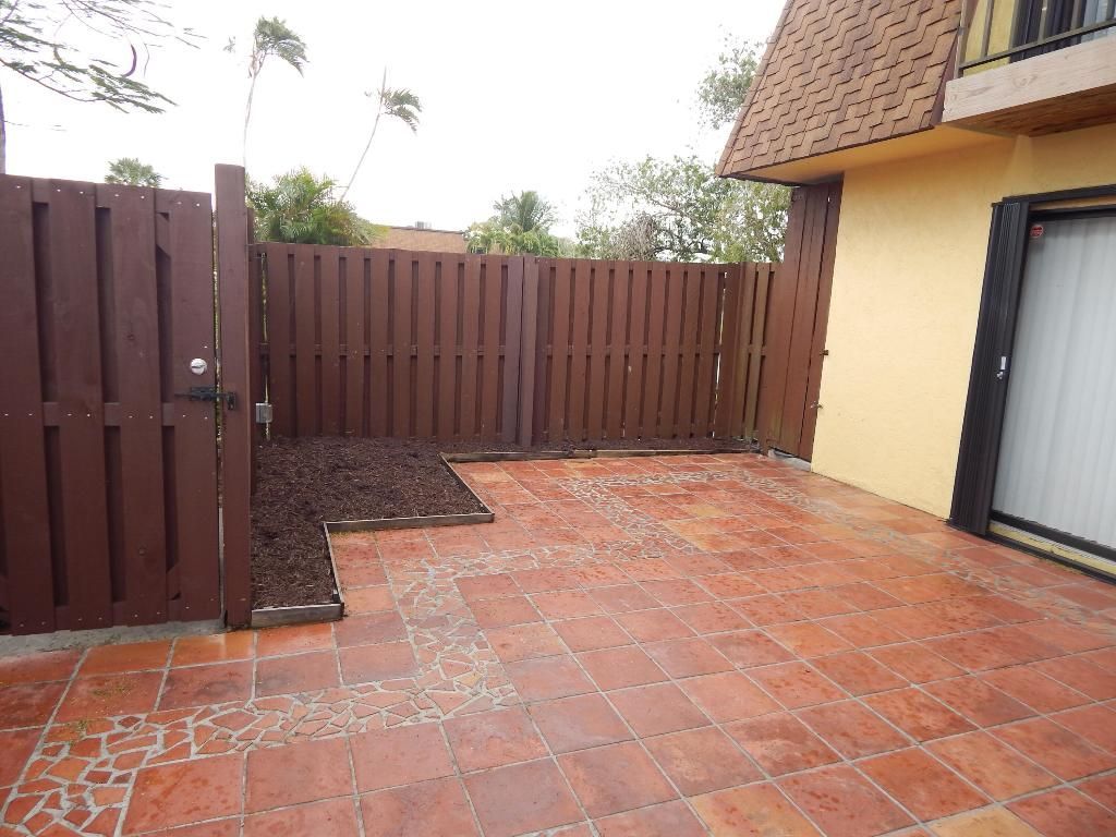 110 N Delaware Boulevard, Unit 13c, Jupiter, FL 33458 Photo