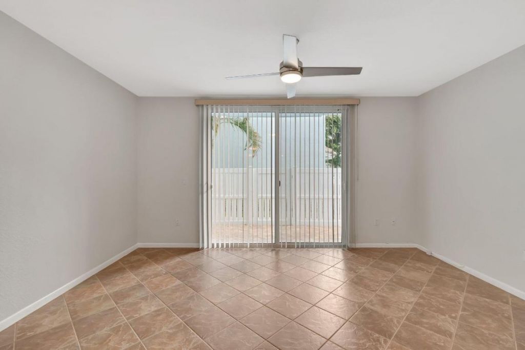 1016 E Jeffery Street, Unit 1016, Boca Raton, FL 33487 Photo