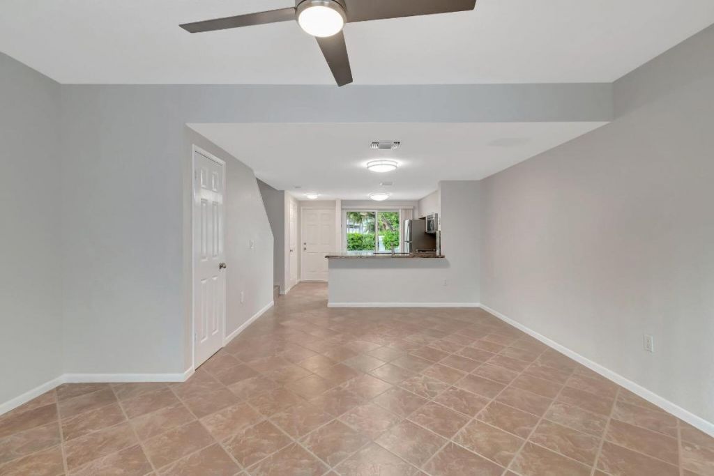 1016 E Jeffery Street, Unit 1016, Boca Raton, FL 33487 Photo