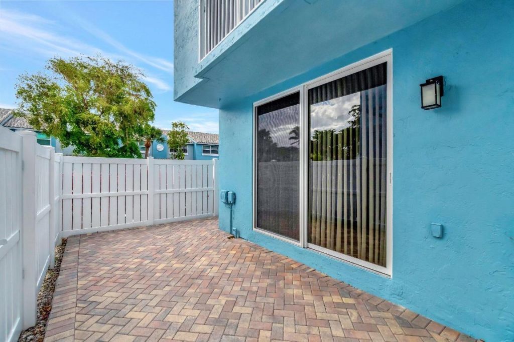 1016 E Jeffery Street, Unit 1016, Boca Raton, FL 33487 Photo