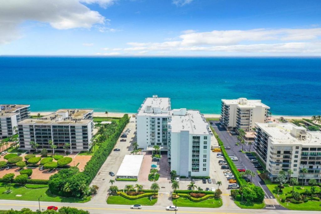 3450 S Ocean Boulevard, Unit 420, Palm Beach, FL 33480 Photo