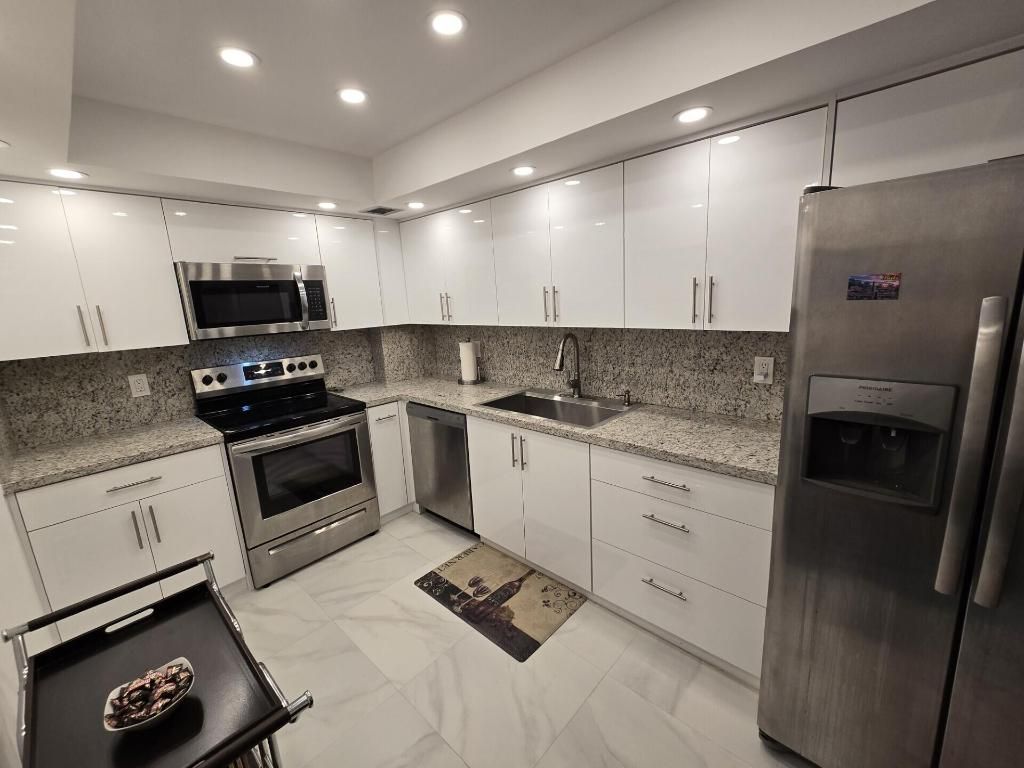 3450 S Ocean Boulevard, Unit 420, Palm Beach, FL 33480 Photo