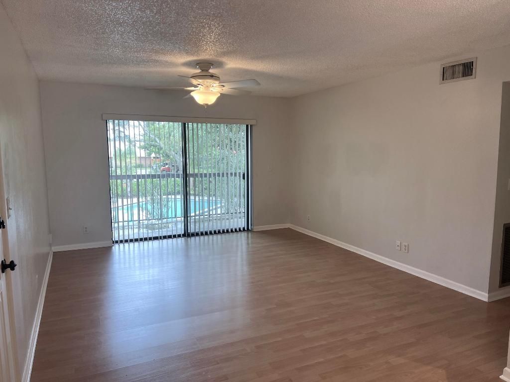 3402 Gardens East Drive, Unit 18b, Palm Beach Gardens, FL 33410 Photo