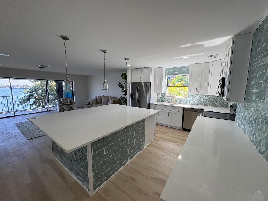 360 Wilma Circle, Unit 7, Riviera Beach, FL 33404 Photo