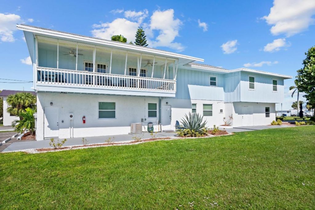 670 Hernando Street, Unit A, Fort Pierce, FL 34949 Photo