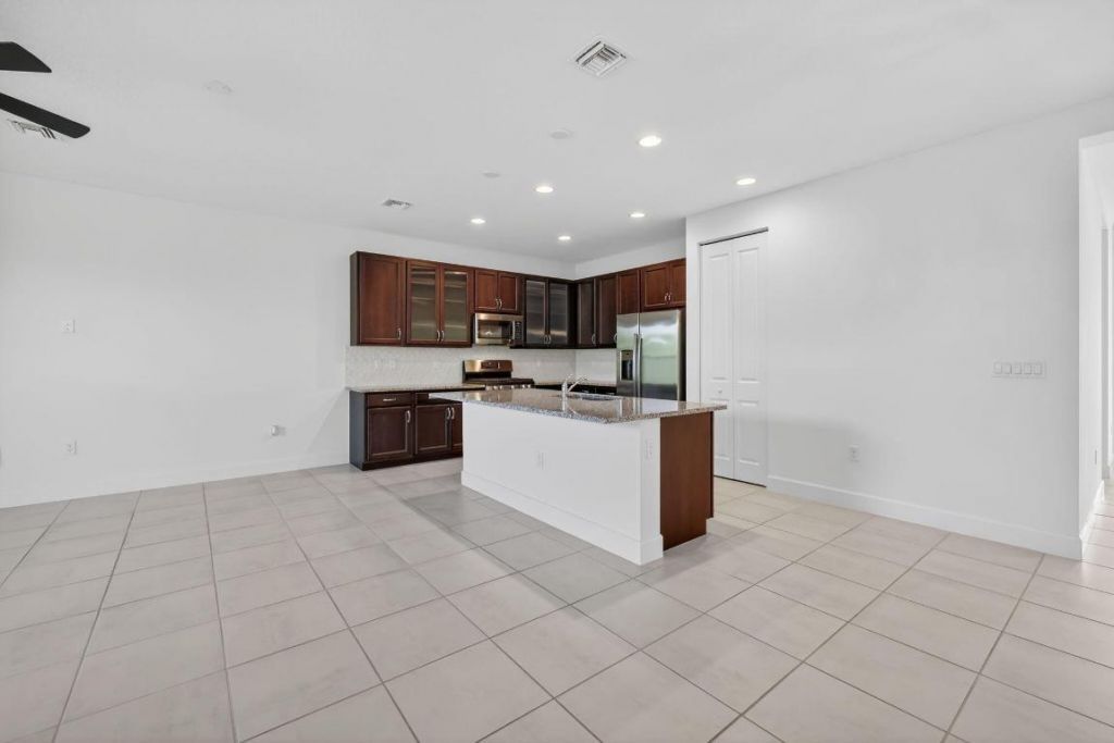 15673 SW Egret Coast Drive, Unit (Annual, U, Port Saint Lucie, FL 34987 Photo