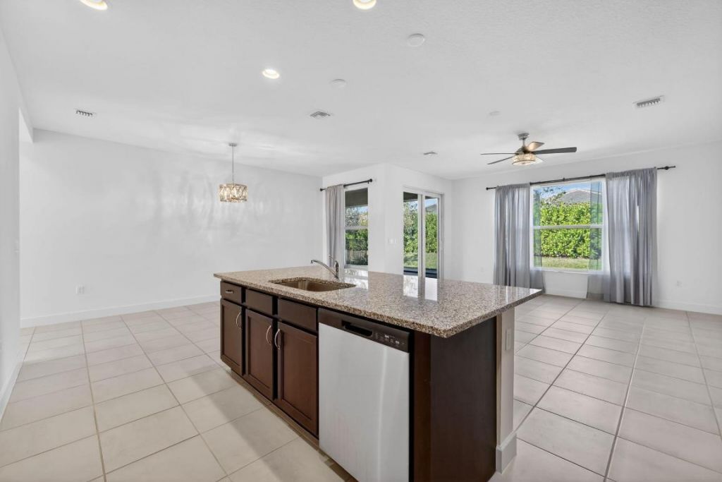 15673 SW Egret Coast Drive, Unit (Annual, U, Port Saint Lucie, FL 34987 Photo