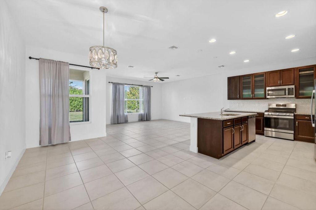 15673 SW Egret Coast Drive, Unit (Annual, U, Port Saint Lucie, FL 34987 Photo