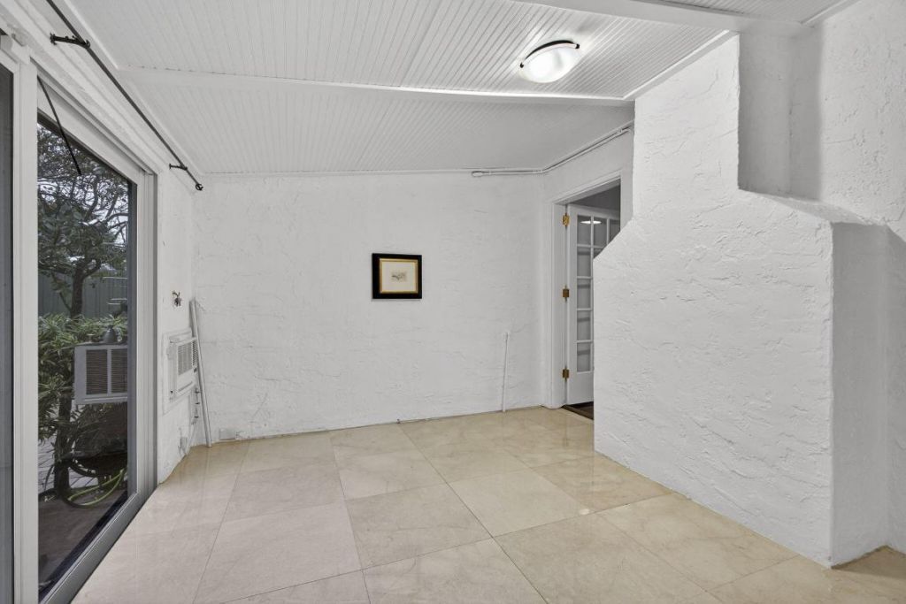 616 Upland Road, West Palm Beach, FL 33401 Photo