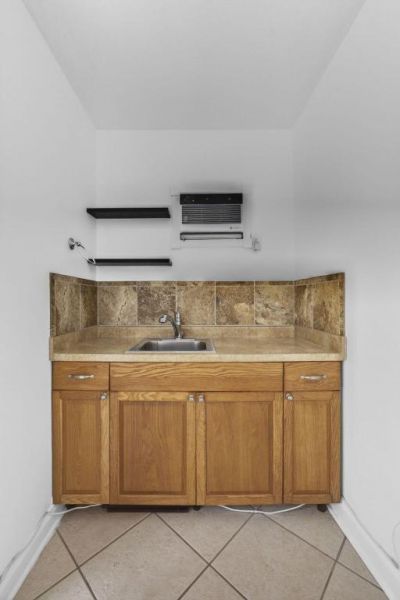 616 Upland Road, West Palm Beach, FL 33401 Photo