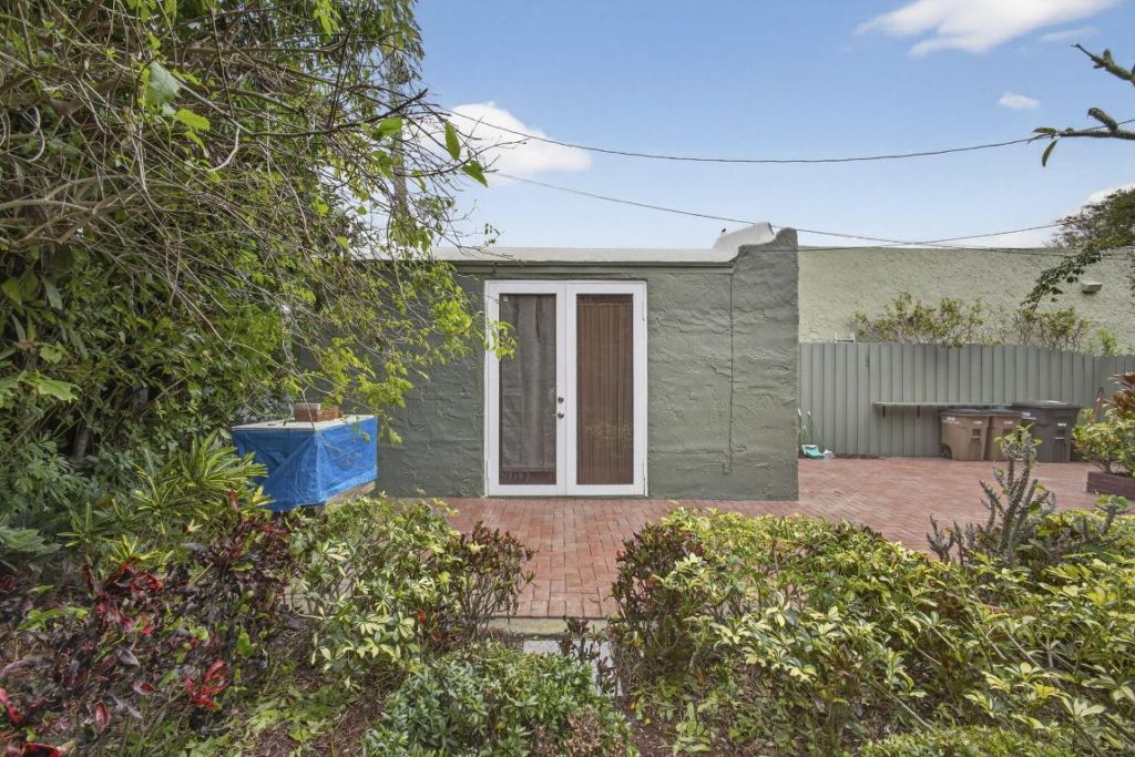 616 Upland Road, West Palm Beach, FL 33401 Photo