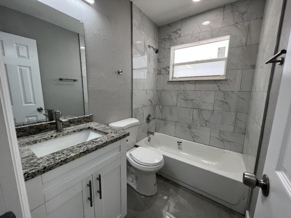 3380 E Atlantic Drive, Boynton Beach, FL 33435 Photo