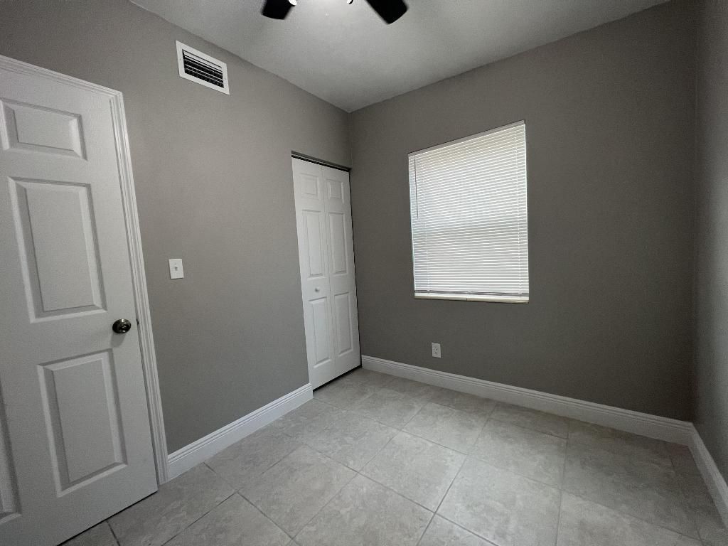 3990 Plum Tree Drive, Lake Worth, FL 33462 Photo