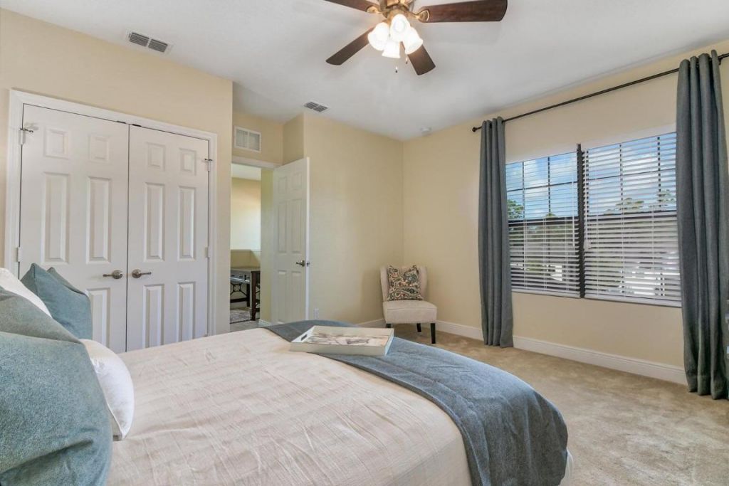 220 SE Via Visconti, Port Saint Lucie, FL 34952 Photo