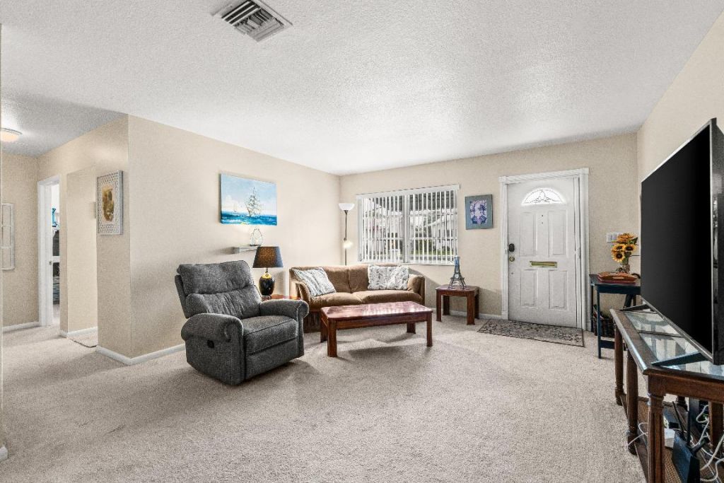 1009 SW 3rd Avenue, Boynton Beach, FL 33426 Photo