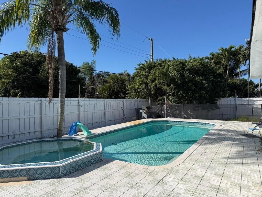 1014 W Drew Street, Lantana, FL 33462 Photo