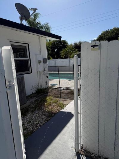 1014 W Drew Street, Lantana, FL 33462 Photo