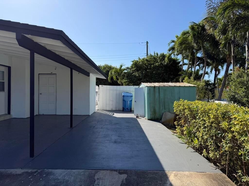 1014 W Drew Street, Lantana, FL 33462 Photo