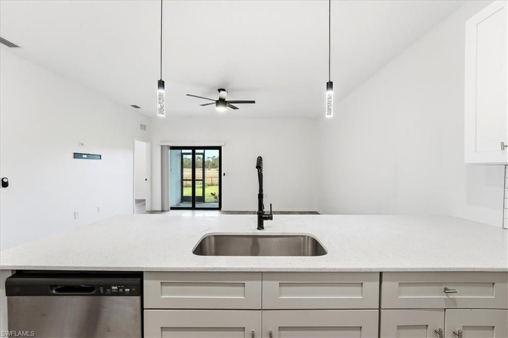 2530/2532 NW 31st Ave, Cape Coral, FL 33993 Photo