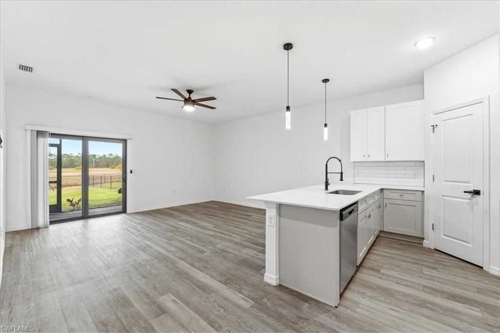 2530/2532 NW 31st Ave, Cape Coral, FL 33993 Photo