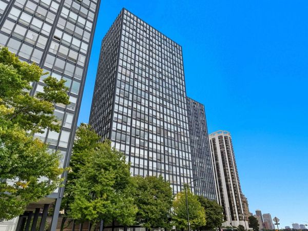 880 N Lake Shore Drive, Unit 22F, Chicago, IL 60611