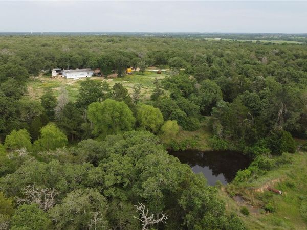 1085 Private Road 3063, Lexington, TX 78947