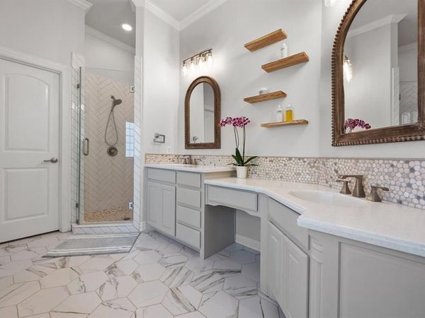 3240 Caleb Court E, Midlothian, TX 76065